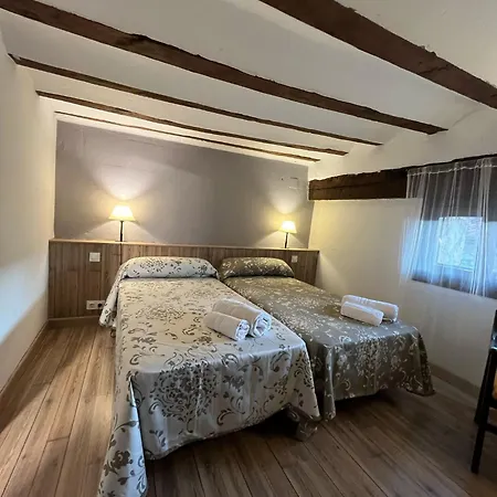 La De La Bruja Hostal