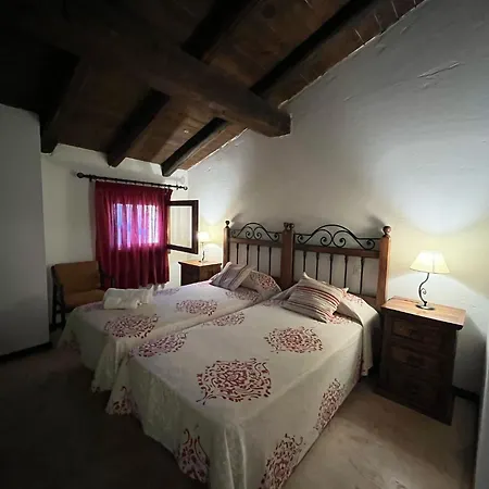 Herberg La De La Bruja Jabaloyas